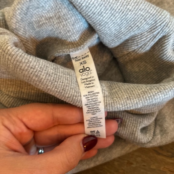 Alo Gray Turtleneck Sweater size xs - Picture 2 of 5